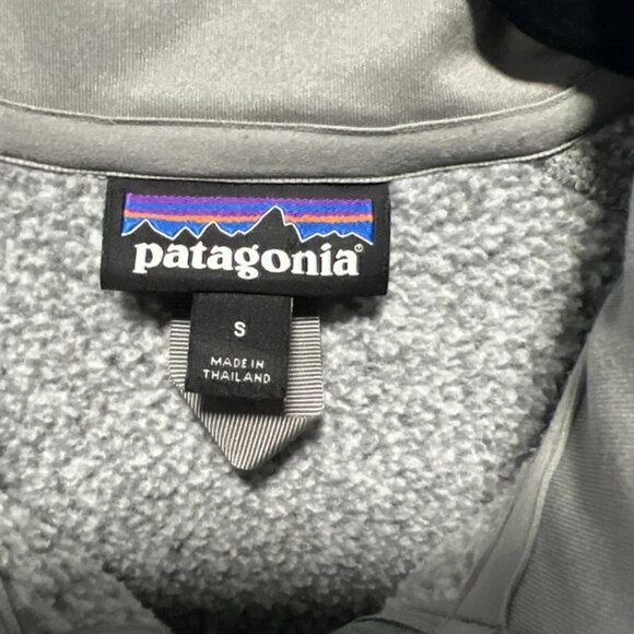 Patagonia Women's Better Sweater Size S 1/4 Zip - Picture 3 of 5